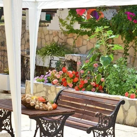 Sole E Mare 公寓式酒店 2*