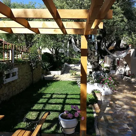 Sole E Mare 公寓式酒店 2*