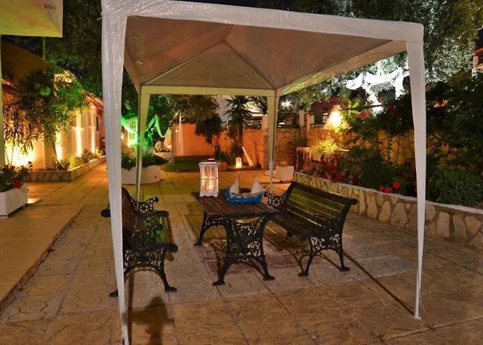 Sole E Mare Apartahotel 2*